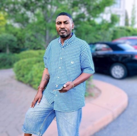 Meet your Posher, Reginald - Picture 1 of 1